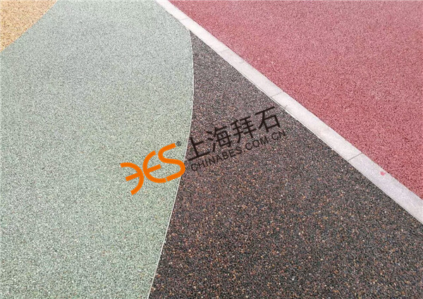 胶粘石透水路面.jpg